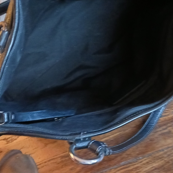 Coach purse - Picture 7 of 7